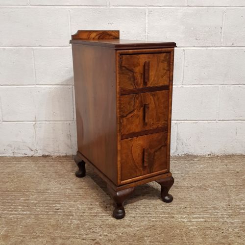fig 2. A PAIR OF ART DECO BURR WALNUT BEDSIDE CHESTS C1920