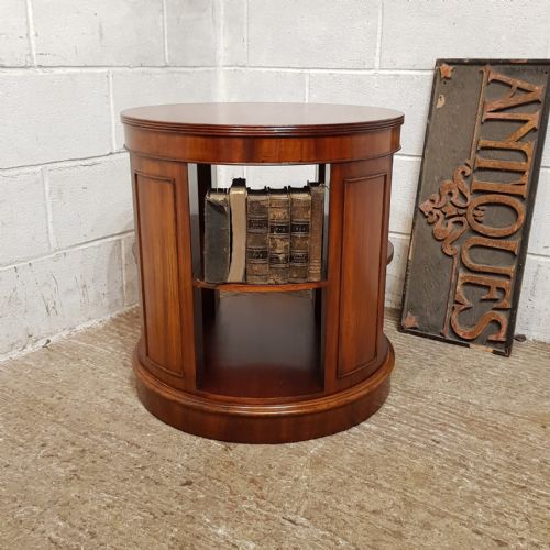 AN EDWARDIAN MAHOGANY ROUND REVOLVING BOOKCASE C1900 - ADDITIONAL PHOTO 1
