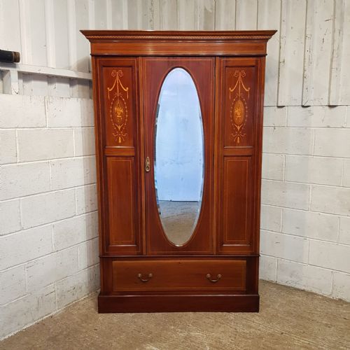 A LATE VICTORIAN MAHOGANY SINGLE WARDROBE C1890