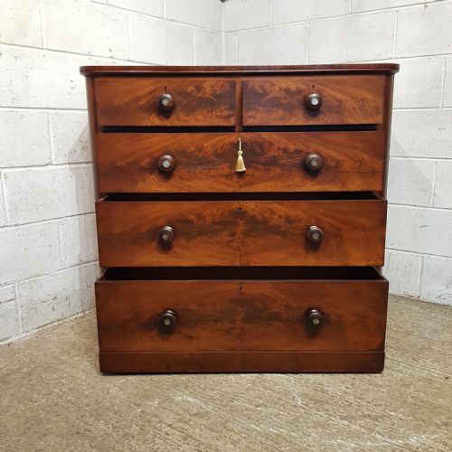 A VICTORIAN MAHOGANY 4 HEIGHT CHEST OF DRAWERS C1870 - ADDITIONAL PHOTO 7