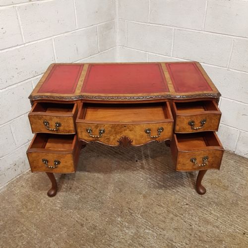 A BURR WALNUT SERPENTINE FRONTED DESK C1920 - ADDITIONAL PHOTO 6