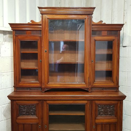 A LATE VICTORIAN BREAKFRONT LARGE BOOKCASE C1900 - ADDITIONAL PHOTO 7