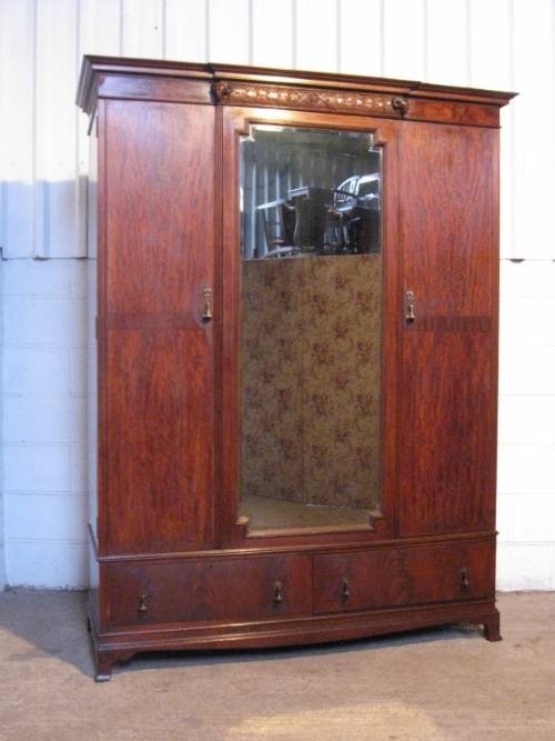 Superb Antique Edwardian Triple Mahogany Wardrobe Armoire C1900