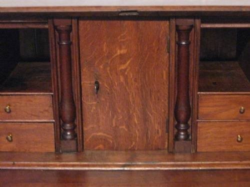 fig 1. ANTIQUE GEORGIAN OAK BUREAU WITH SECRET DRAWERS C1780