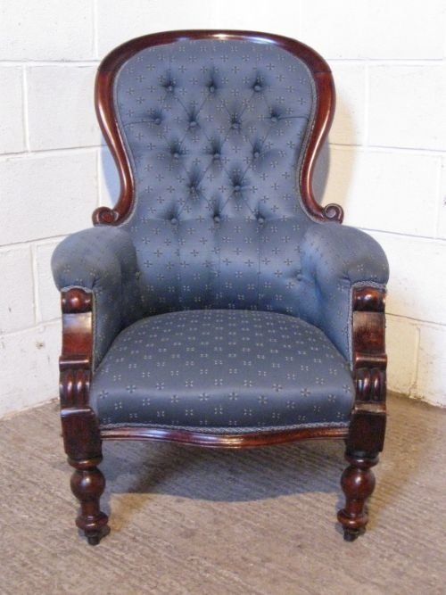 Gorgeous Antique Victorian Mahogany Spoon Back Salon Armchair C1880