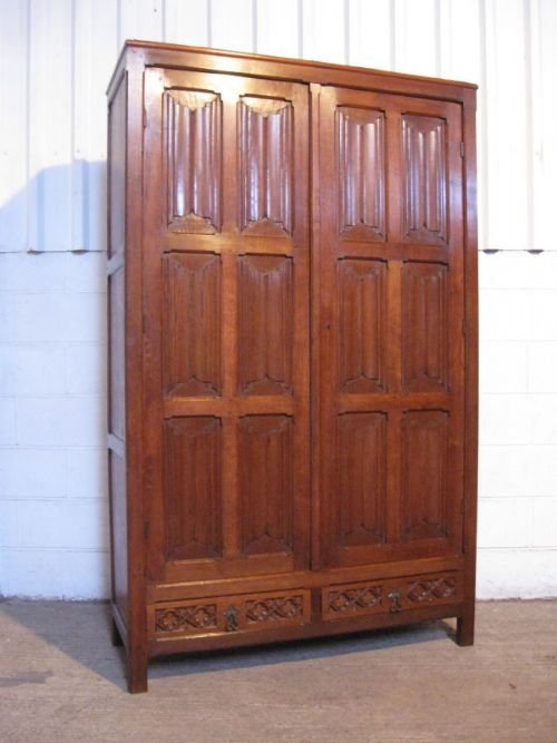 Superb Antique Arts & Crafts Pugin Solid Oak Wardrobe Armoire Hall Cupboard C1890