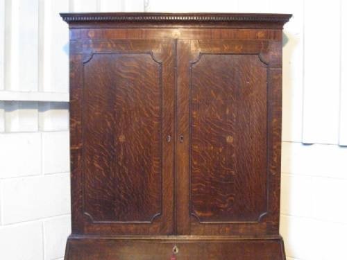 fig 1. SUPERB GEORGIAN OAK BUREAU BOOKCASE C1780