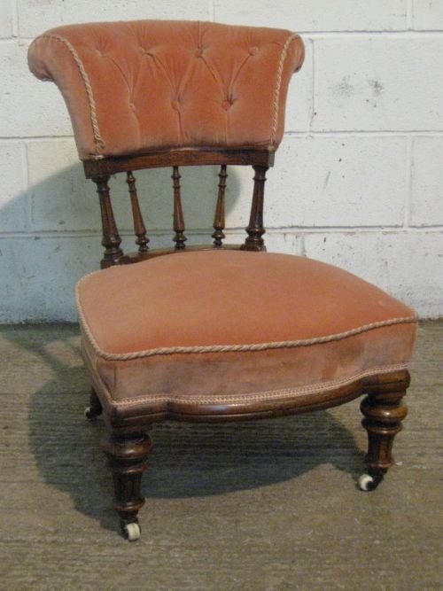 French Walnut Nursing Chair C1880