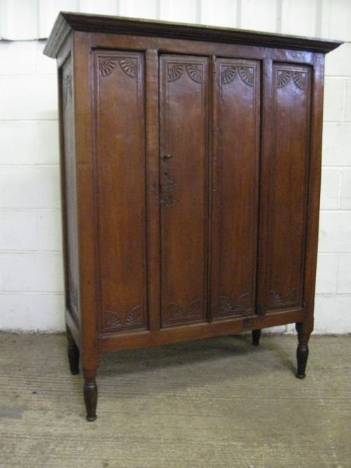 Early 17th Century Oak Food / Clothes Cabinet Cupboard C1720 Wdb100/22.7
