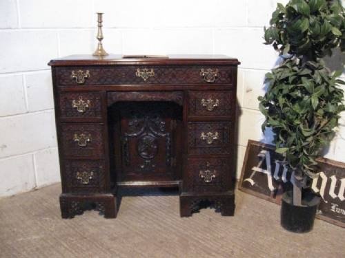 Stunning Antique Georgian Chippendale Mahogany Pedastal Kneehole Desk with Writing Slide C1780
