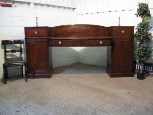 Superb Original Georgian Mahogany Breakfront Sideboard C1780