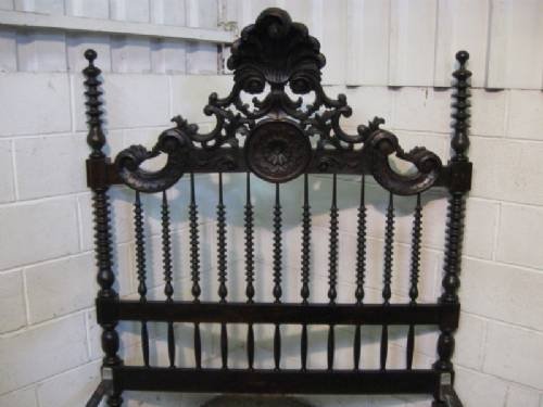 fig 1. SUPERB ANTIQUE VICTORIAN GOTHIC CRVD MAHOGANY DOUBLE BEDSTEAD C1860 WDB140/E3.8