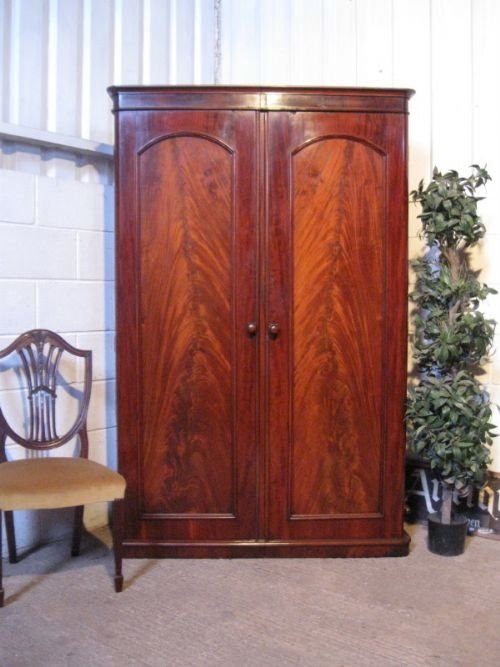 Superb Antique Victorian Flamed Mahogany Wardrobe Armoire C1880