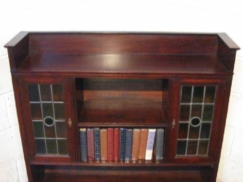 fig 1. ANTIQUE ARTS & CRAFTS MAHOGANY BOOKCASE C1900