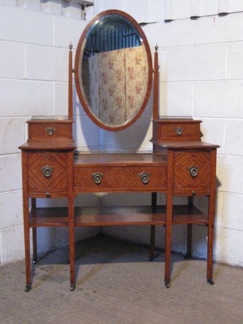 Antique Edwardian Sheraton Satin Walnut Dressing Table C1900