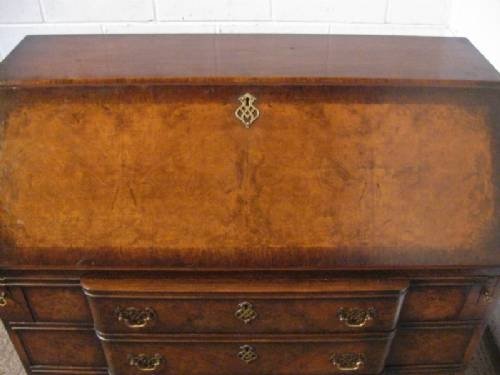 fig 1. ANTIQUE EDWARDIAN QUEEN ANNE BURR WALNUT BUREAU DESK C1900