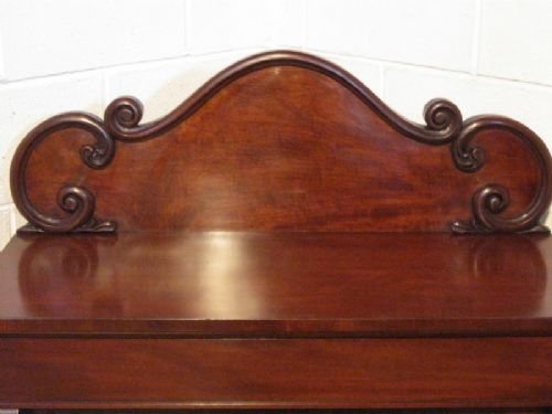 fig 1. ATTRACTIVE SMALL VICTORIAN MAHOGANY CHIFFONIER SIDEBOARD C1860
