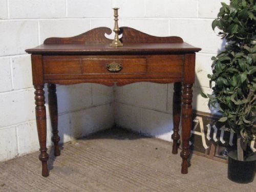 Pretty Late Victorian Oak Side Table Desk C1890