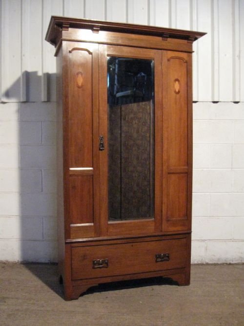 Lovely Antique Arts & Crafts Oak Single Wardrobe C1900