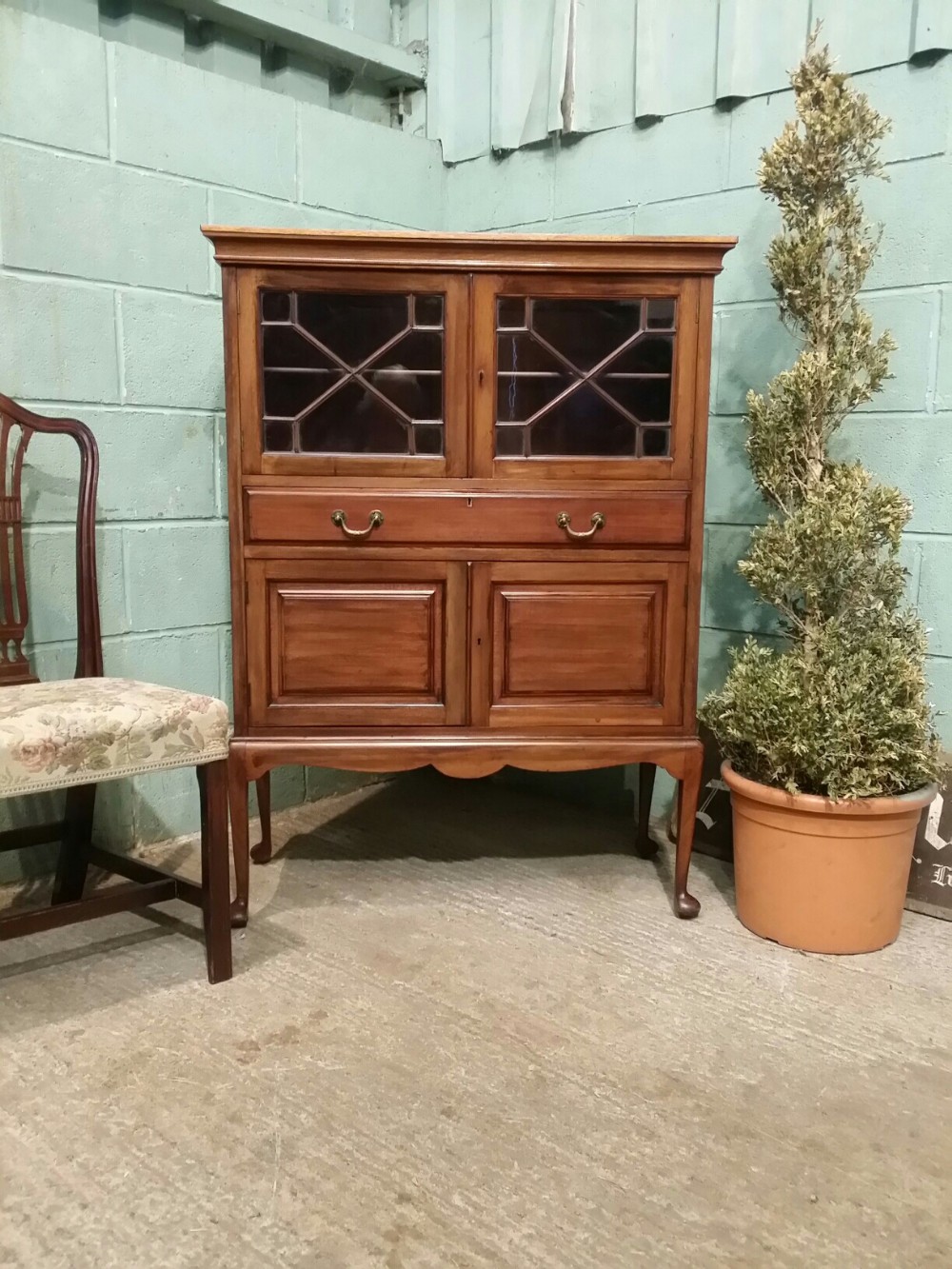 ANTIQUE EDWARDIAN MAHOGANY ASTRAGAL GLAZED CABINET C1900