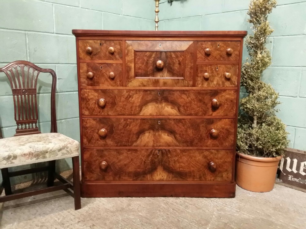 ANTIQUE VICTORIAN BURR WALNUT CHEST OF DRAWERS C1880