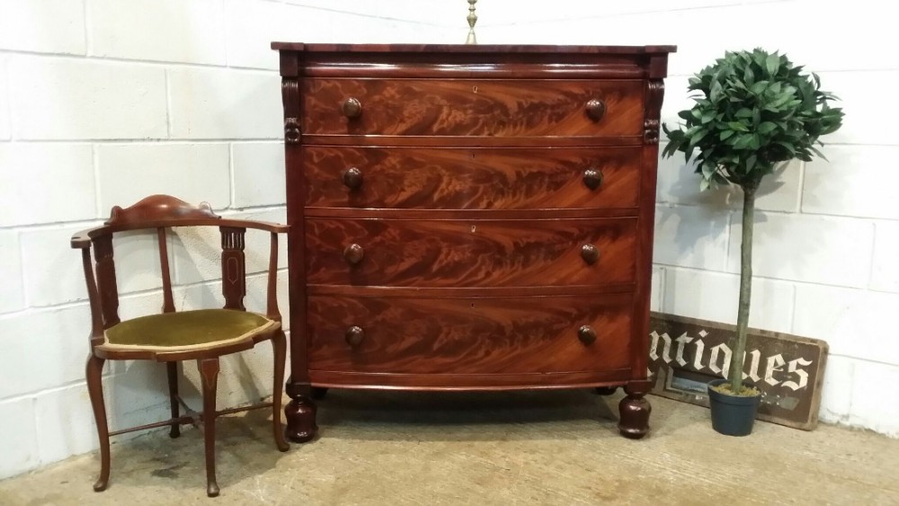 ANTIQUE VICTORIAN MAHIGANY BOW FRONT CHEST OF DRAWERS C1880