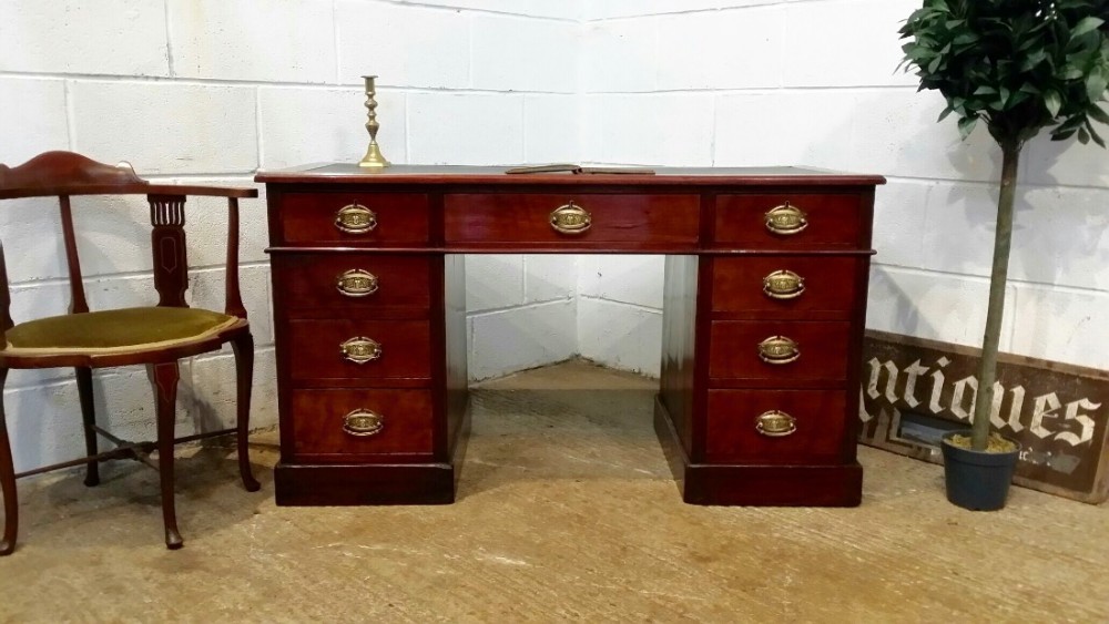 ANTIQUE VICTORIAN MAHOGANY TWIN PEDASTAL DESK C1880