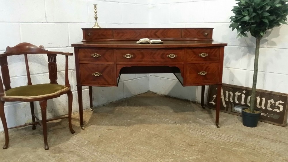ANTIQUE EDWARDIAN MAHOGANY BOW FRONT DESK C1900