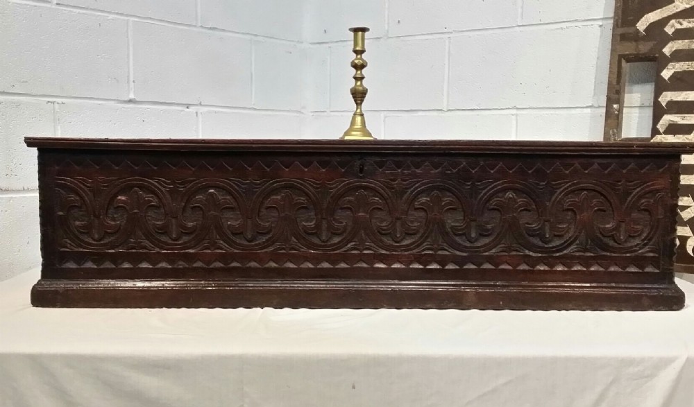 ANTIQUE EARLY 18TH CENTURY  PERIOD CARVED JOINED OAK BOX C1720