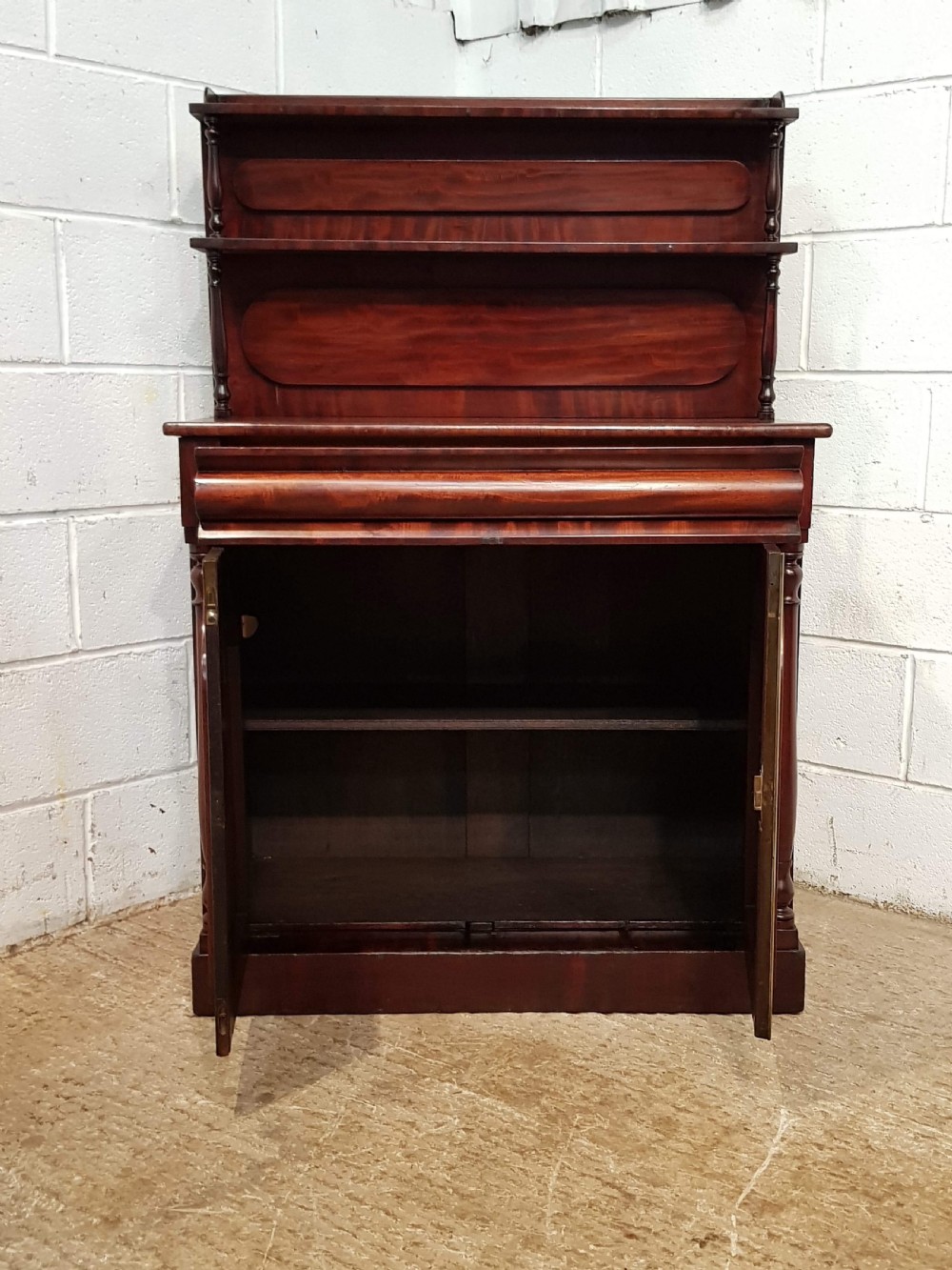 ANTIQUE SMALL WILLIAM 1V MAHOGANY CHIFFONIER C1830 View IV