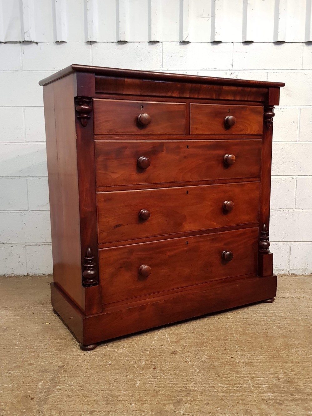 ANTIQUE VICTORIAN MAHOGANY CHEST OF DRAWERS C1870 View II