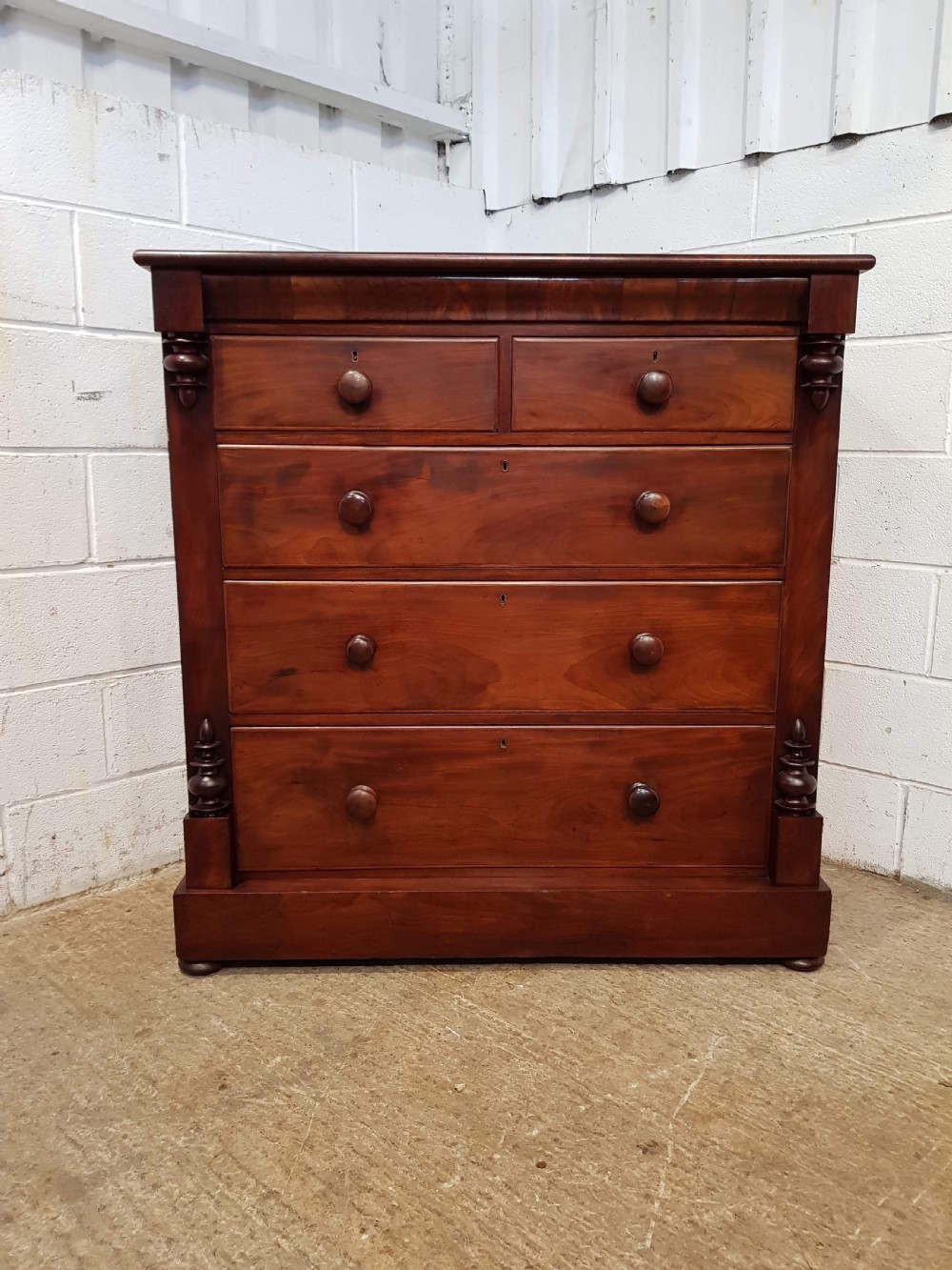 ANTIQUE VICTORIAN MAHOGANY CHEST OF DRAWERS C1870 View V