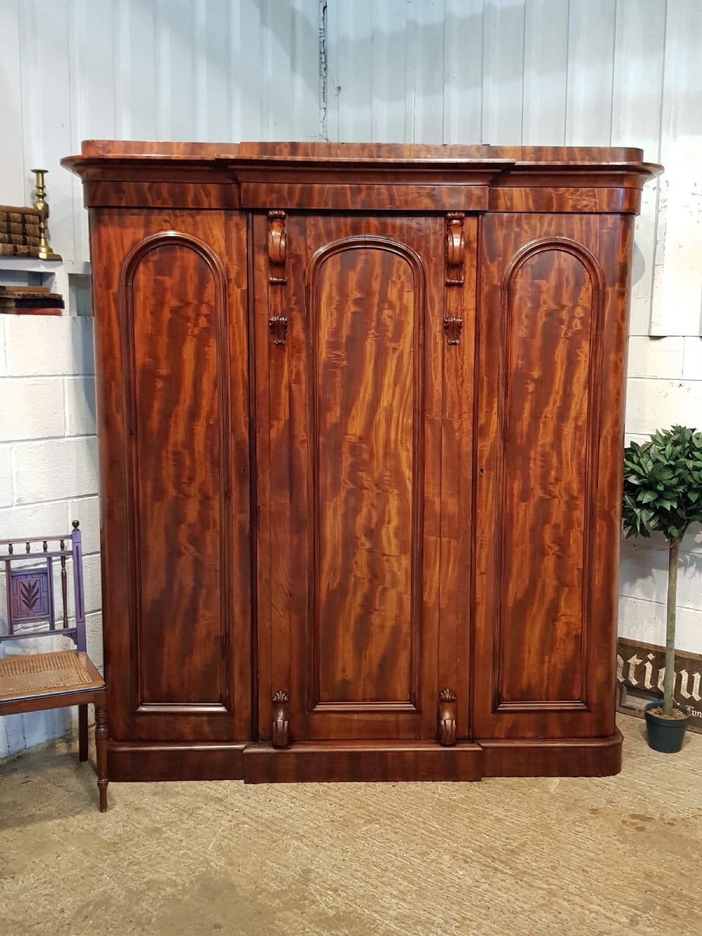 ANTIQUE VICTORIAN FLAMED MAHOGANY TRIPLE WARDROBE COMPACTUM C1880 View V