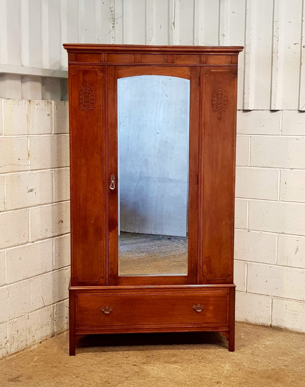 ANTIQUE MAHOGANY single wardrobe FROM HARRODS OF LONDON C1920 View III