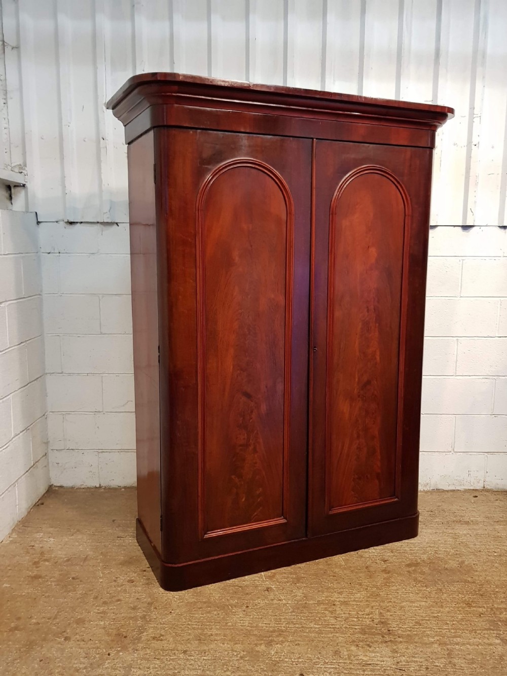 ANTIQUE VICTORIAN MAHOGANY DOUBLE WARDROBE C1880 View II