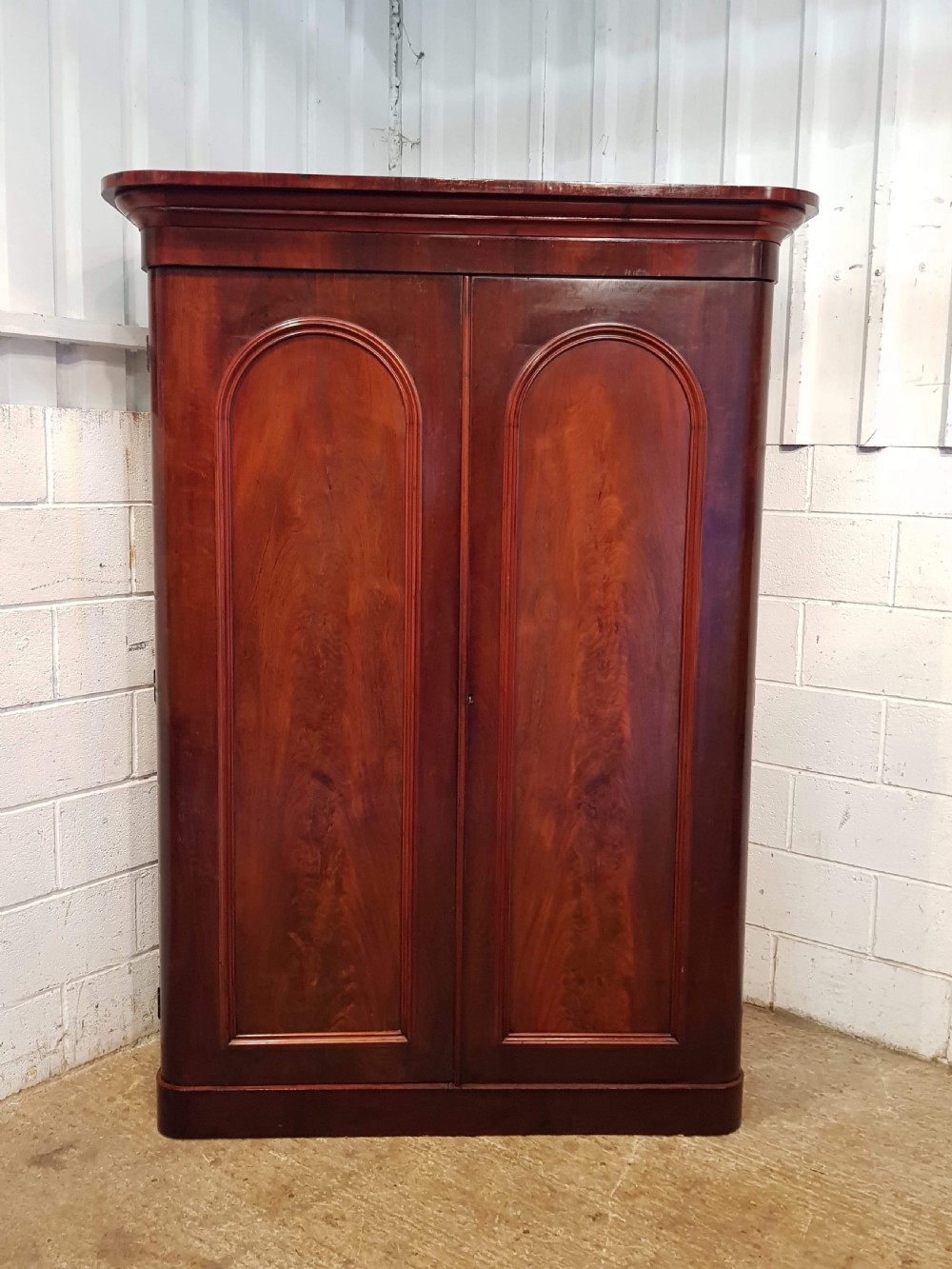 ANTIQUE VICTORIAN MAHOGANY DOUBLE WARDROBE C1880 View V