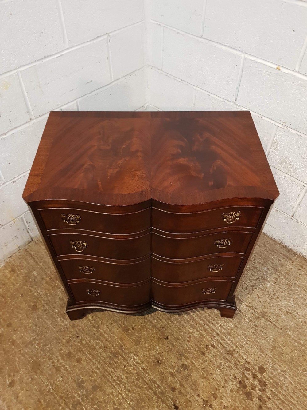 ANTIQUE FLAMED MAHOGANY SERPENTINE CHEST OF DRAWERS C1920 View III