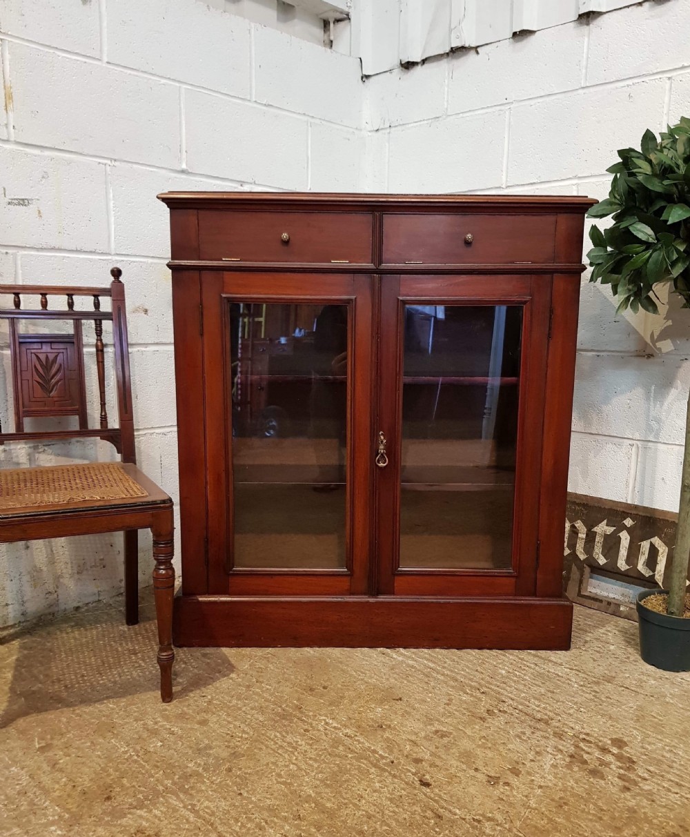 ANTIQUE VICTORIAN MAHOGANY SMALL GLAZED BOOKCASE C1880 View V