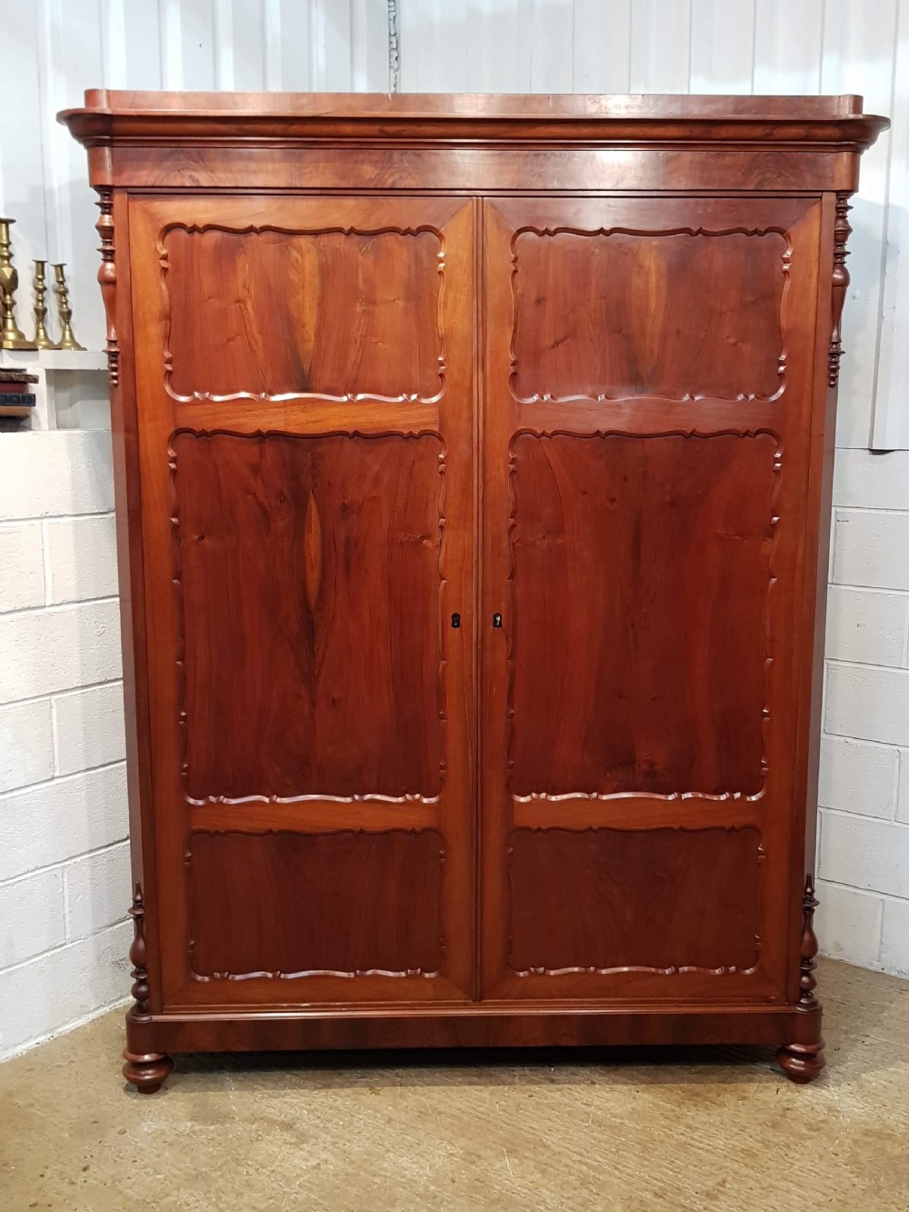 ANTIQUE 19TH CENTURY FRENCH MAHOGANY ARMOIRE C1880 View VI