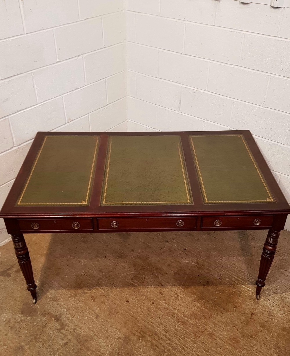 ANTIQUE WILLIAM 1V MAHOGANY PARTNERS DESK WITH GILLOWS LEGS C1830 View III