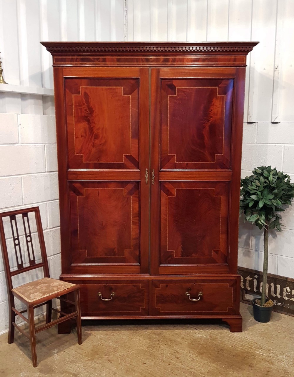 ANTIQUE LATE VICTORIAN MAHOGANY DOUBLE WARDROBE C1890