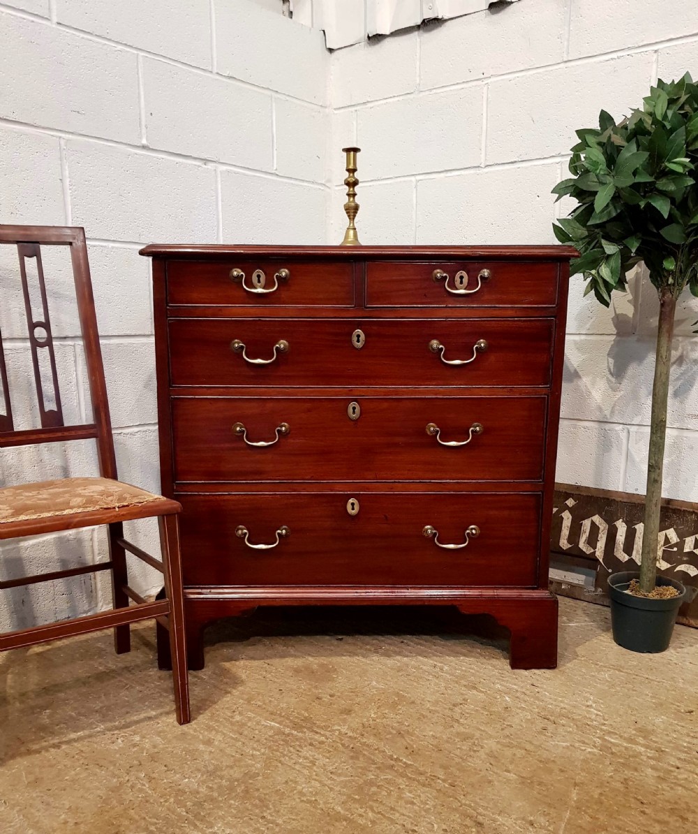 ANTIQUE 18TH CENTURY PERIOD MAHOGANY DWARF CHEST OF DRAWERS C1780