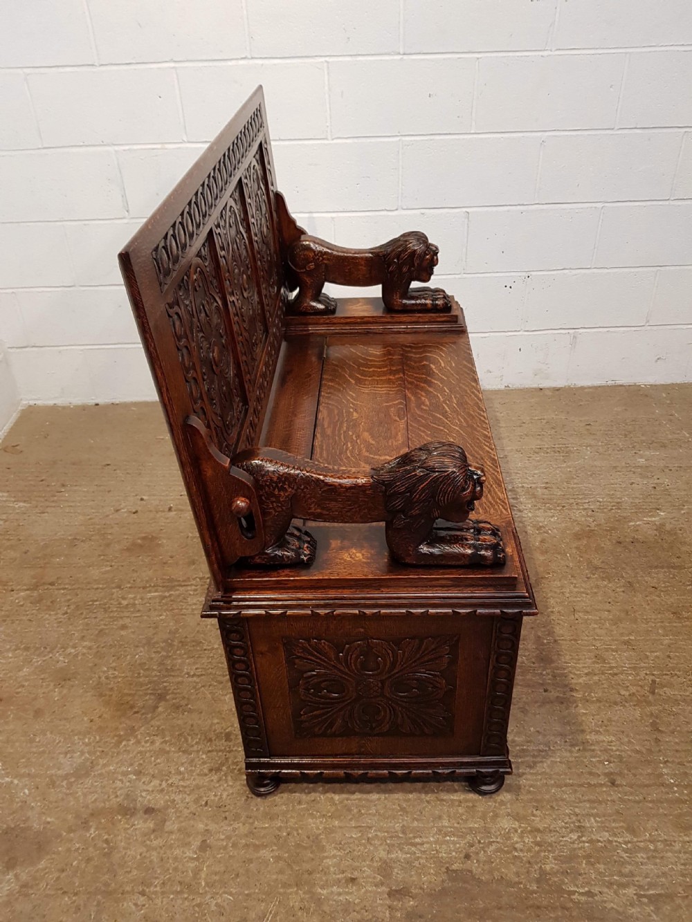 ANTIQUE LATE VICTORIAN CARVED OAK MONKS BOX BENCH C1890 View III