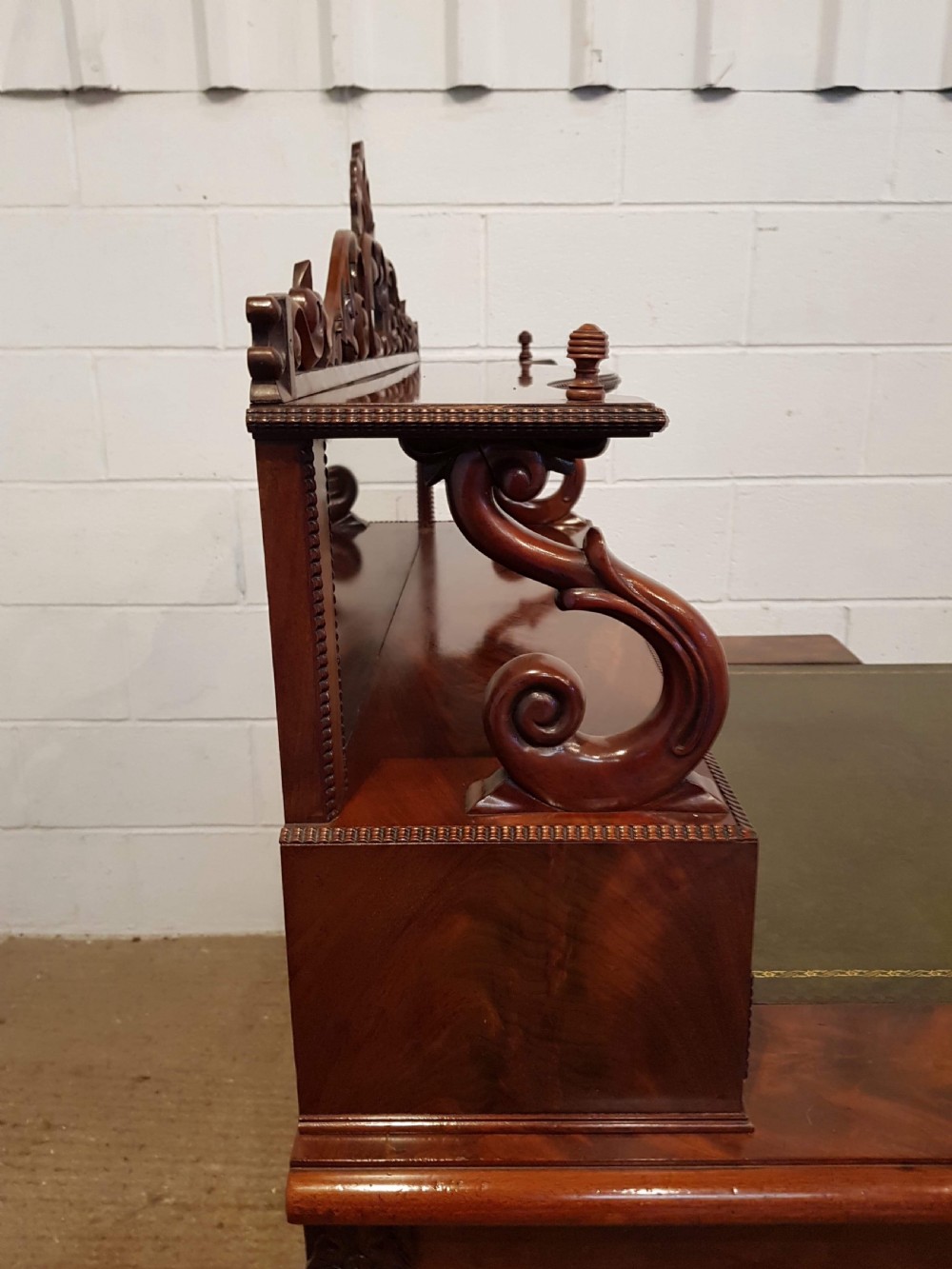 ANTIQUE WILLIAM 1V MAHOGANY MIRROR BACKED GILLOWS WRITING DESK C1830 View II