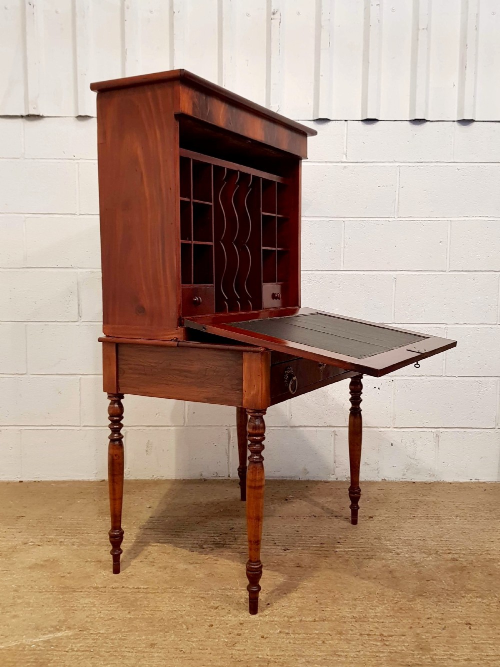 ANTIQUE EARLY 19TH CENTURY MAHOGANY SECRETAIRE CABINET with secret compartment C1840 View V