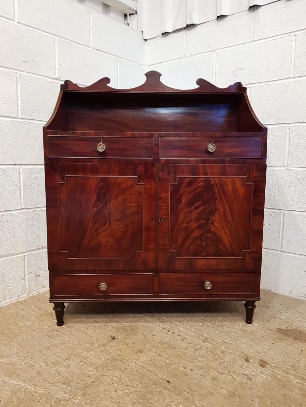 ANTIQUE REGENCY FLAMED MAHOGANY CHIFFONIER C1820 View IV