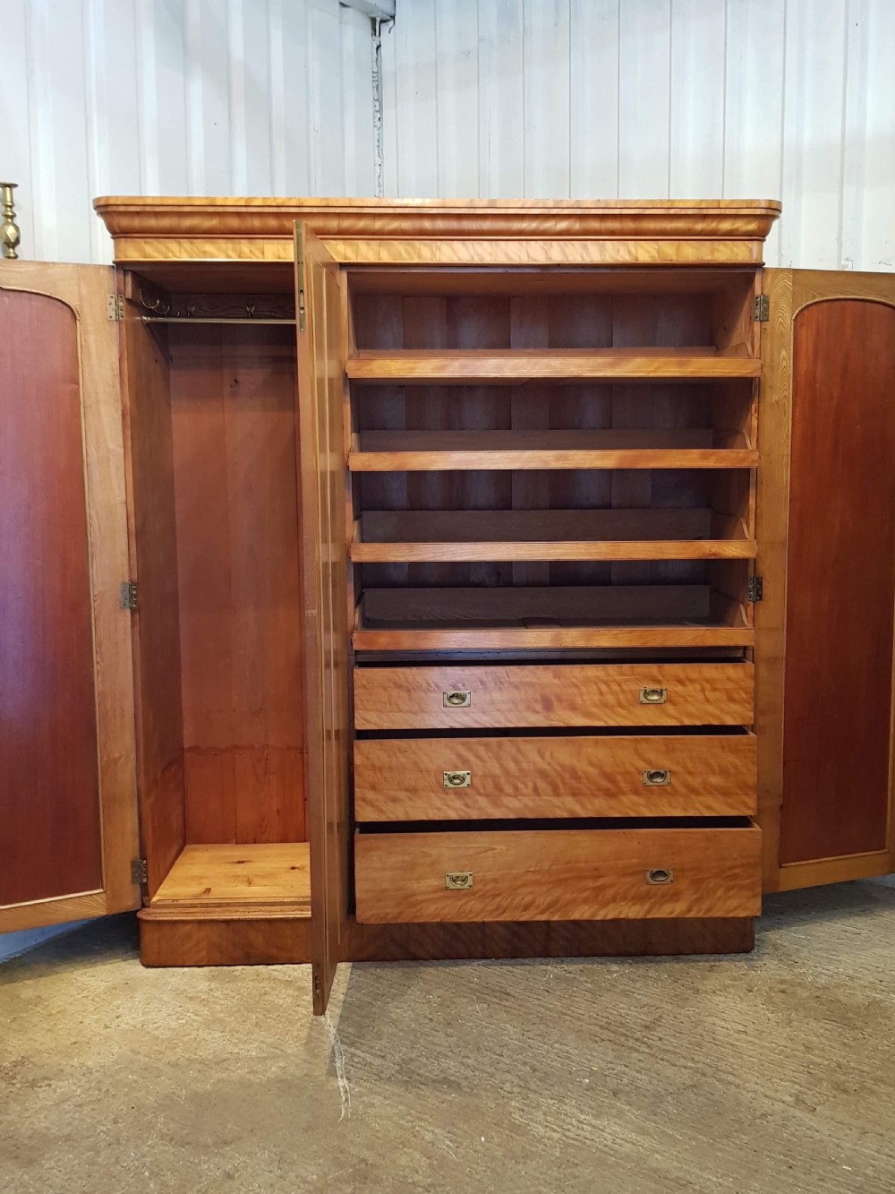 ANTIQUE VICTORIAN SATIN BIRCH TRIPLE WARDROBE COMPACTUM C1880 View V