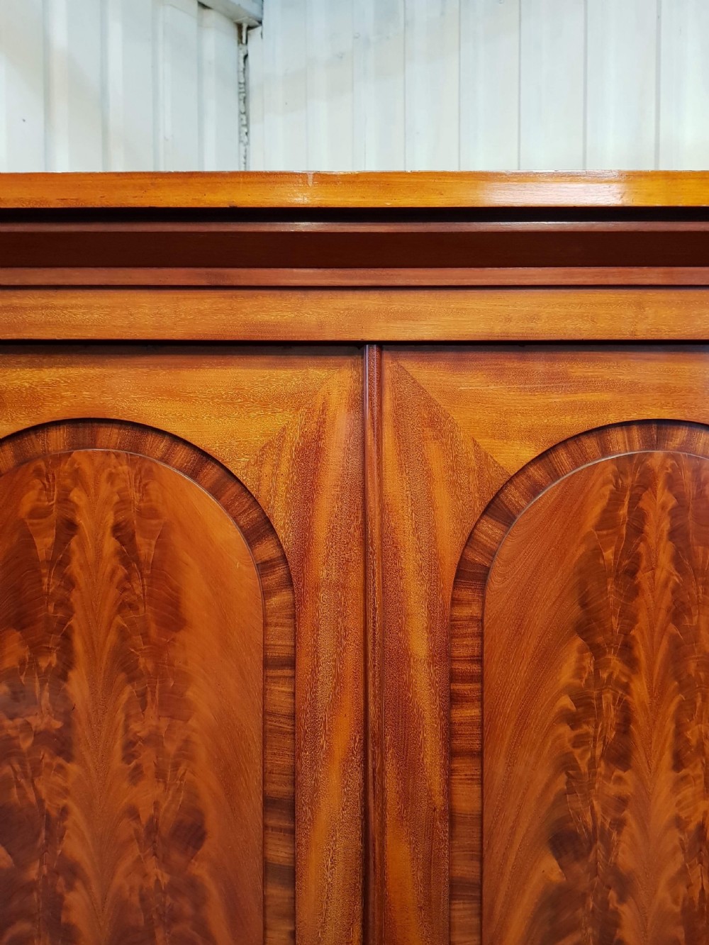 ANTIQUE VICTORIAN MAHOGANY FOUR DOOR BREAKFRONT WARDROBE COMPACTUM C1880 View V