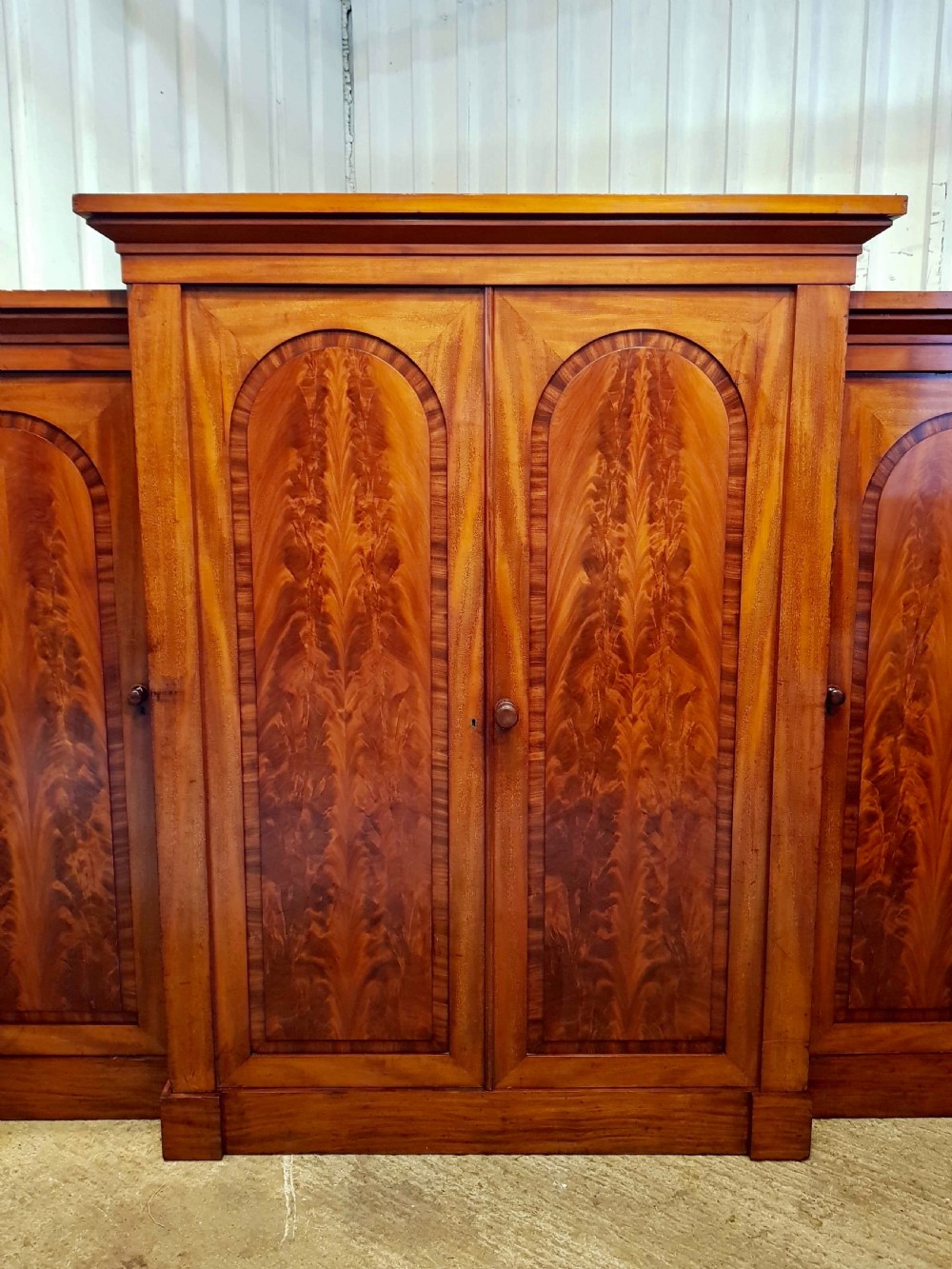 ANTIQUE VICTORIAN MAHOGANY FOUR DOOR BREAKFRONT WARDROBE COMPACTUM C1880 View VI