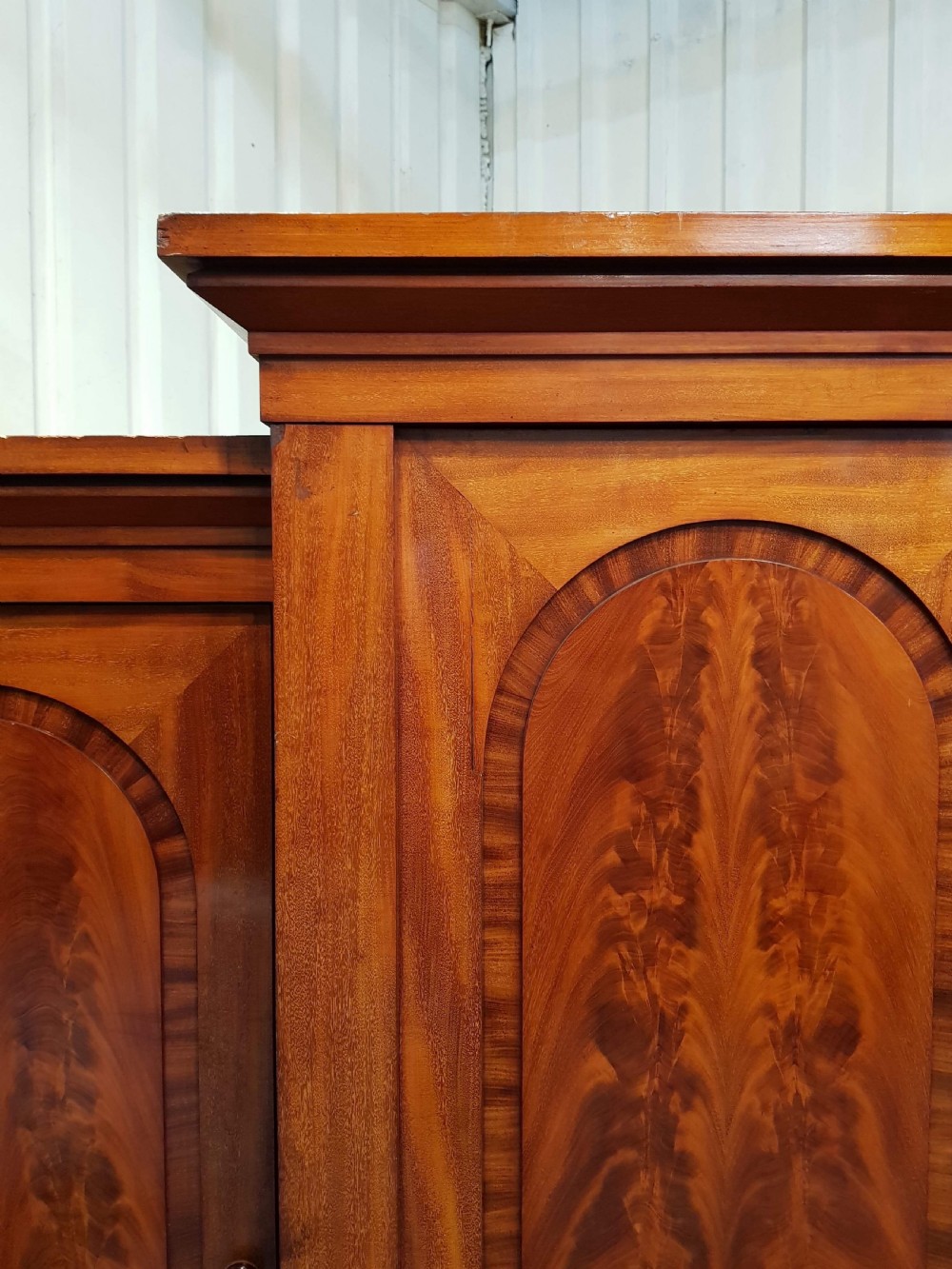 ANTIQUE VICTORIAN MAHOGANY FOUR DOOR BREAKFRONT WARDROBE COMPACTUM C1880 View VII